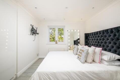 250930 - 15 Brockwell, Oakley - 34