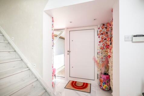 250930 - 15 Brockwell, Oakley - 03