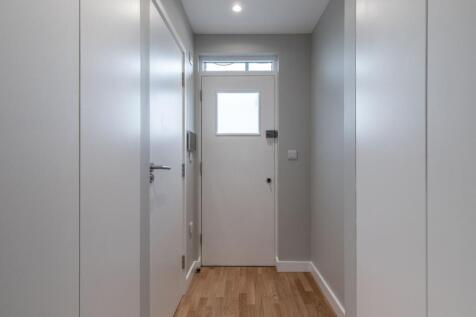 apartment_door