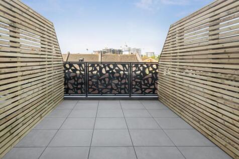 balcony (example)