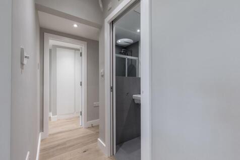 hall (example)