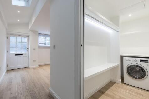 walk_in_closet