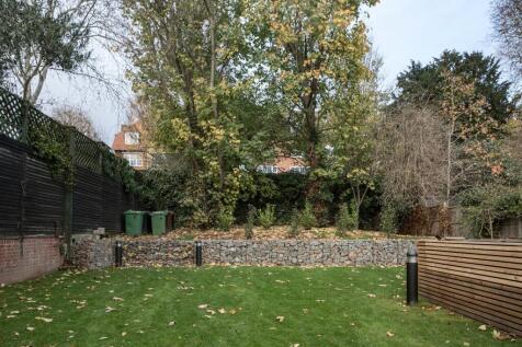 garden (example)