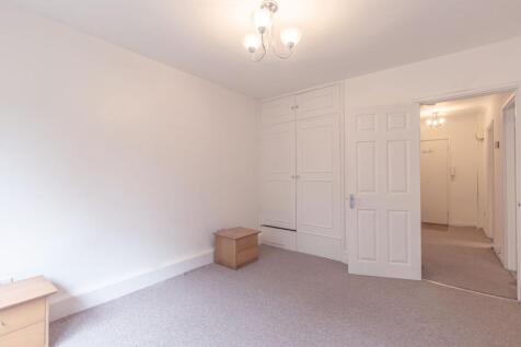 bedroom (example)