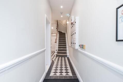 entrance_area