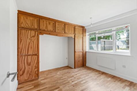 bedroom (example)
