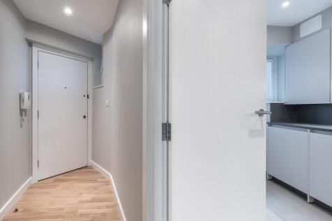 apartment_door