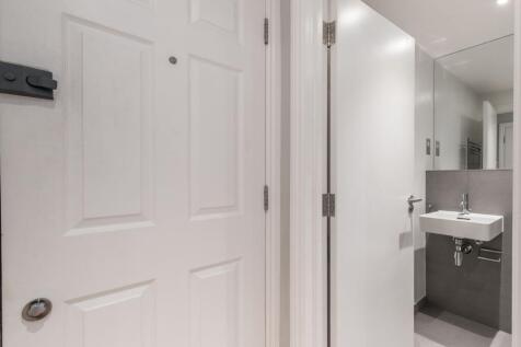 apartment_door
