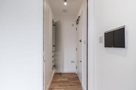 apartment_door