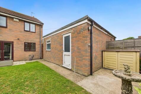 Garden/Garage
