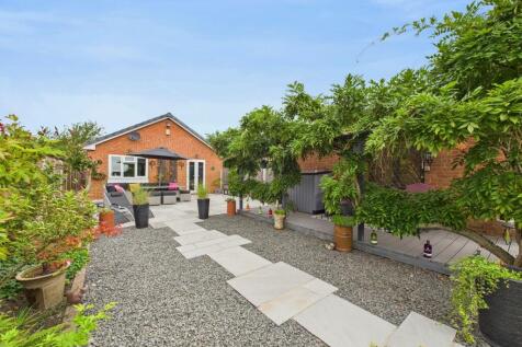 Rear Patio Area