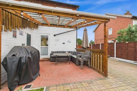 Rear Patio Area