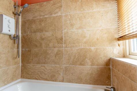 Bathroom(2).jpg