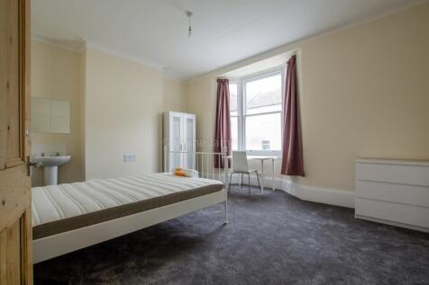 BuckinghamStreet21 BedroomD.JPG