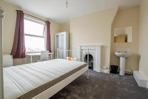 BuckinghamStreet21 BedroomE.JPG