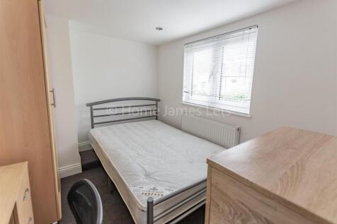 17897842-Bedroom51.jpg