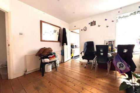 Picture 3