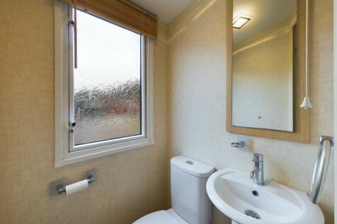 Double bedroom with en suite