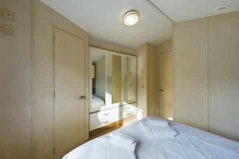 Double Bedroom with En Suite