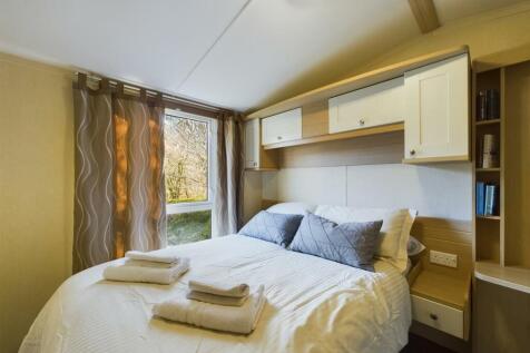 Double Bedroom with En Suite