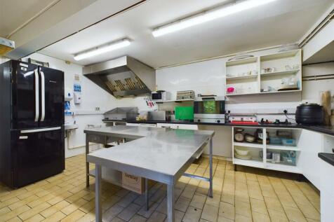 CAFE KITCHEN