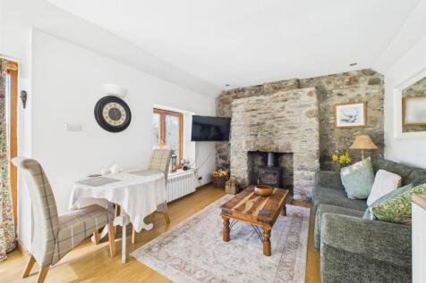 WILLOW COTTAGE LOUNGE/KITCHEN