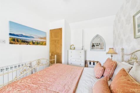 WILLOW COTTAGE BEDROOM