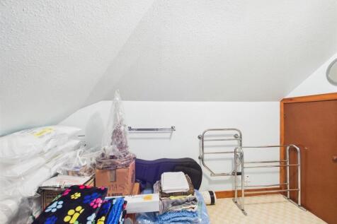 Loft room with shower