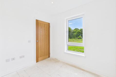Office/Ground floor bedroom