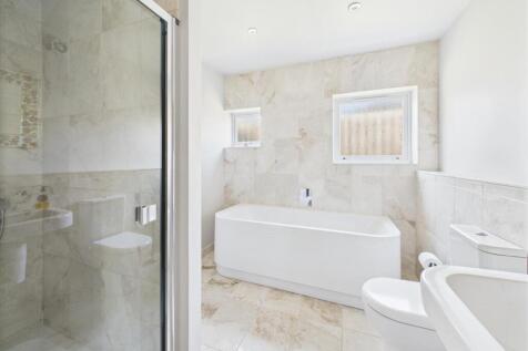 BEDROOM 1 EN-SUITE