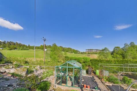 VEGETABLE GARDEN