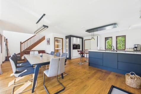 Kitchen and Diner