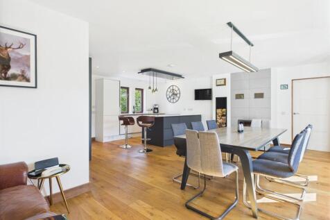 Kitchen and Diner