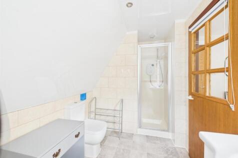 BEDROOM 1 EN-SUITE