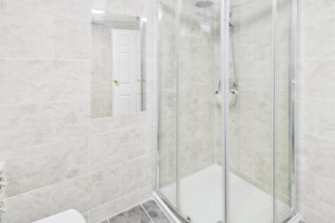 BEDROOM 1 EN-SUITE