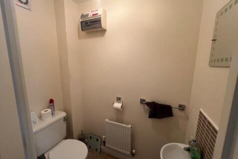 Cloakroom/wc