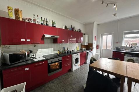 3aa.kitchen.JPG