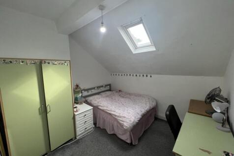 3aa.room5.jpg