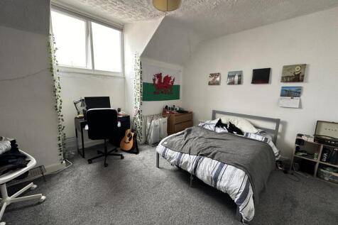 3aa.room6.JPG