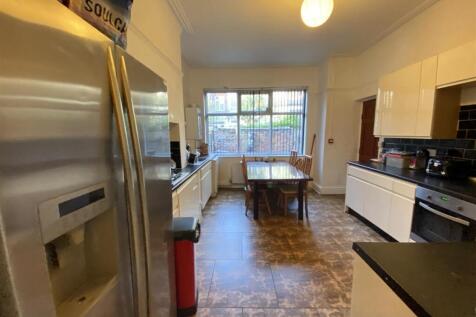 12ba.kitchen.JPG