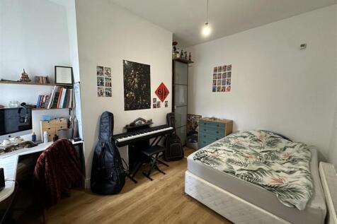 12ba.room1.JPG