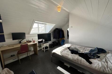 17ba.room6..JPG