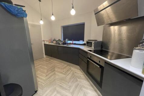 65bfr.Kitchen.jpg