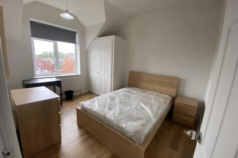 87aBL.room3.jpg