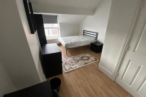 87aBL.room4.jpg