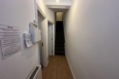 68brae.hall.JPG