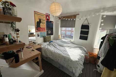 Bedroom7
