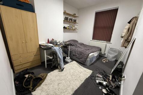 room2.JPG