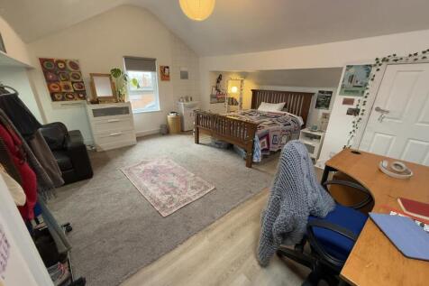 room8.JPG