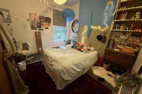 9dr.room5.JPG